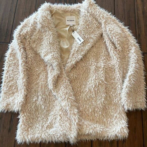 NWT BB Dakota Steve Madden Soft Serve Drape Front Coat - Picture 4 of 8